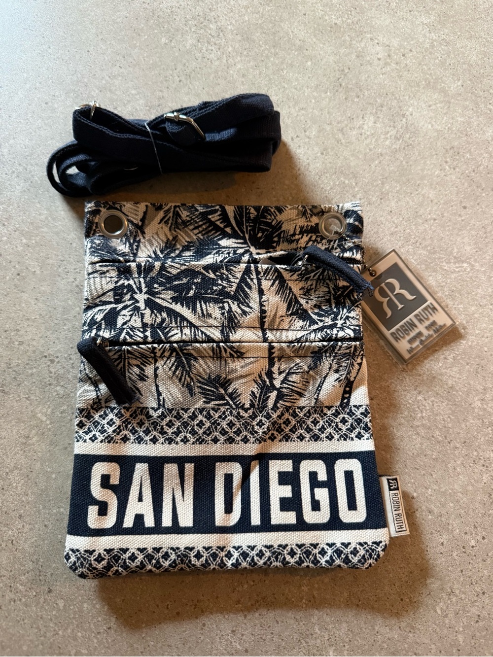 Robin Ruth Navy & Cream San Diego Crossbody Pouch